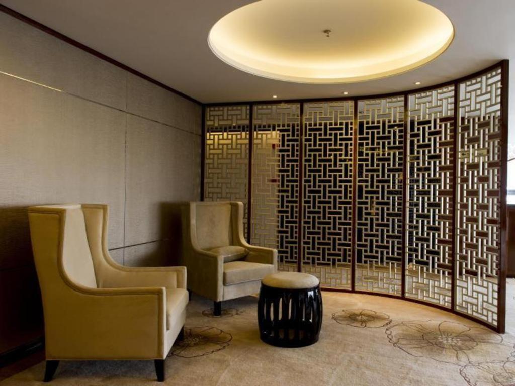 Yang Peng Jin Jiang Hotel Yangzhou Exterior photo