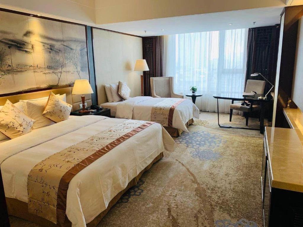 Yang Peng Jin Jiang Hotel Yangzhou Exterior photo