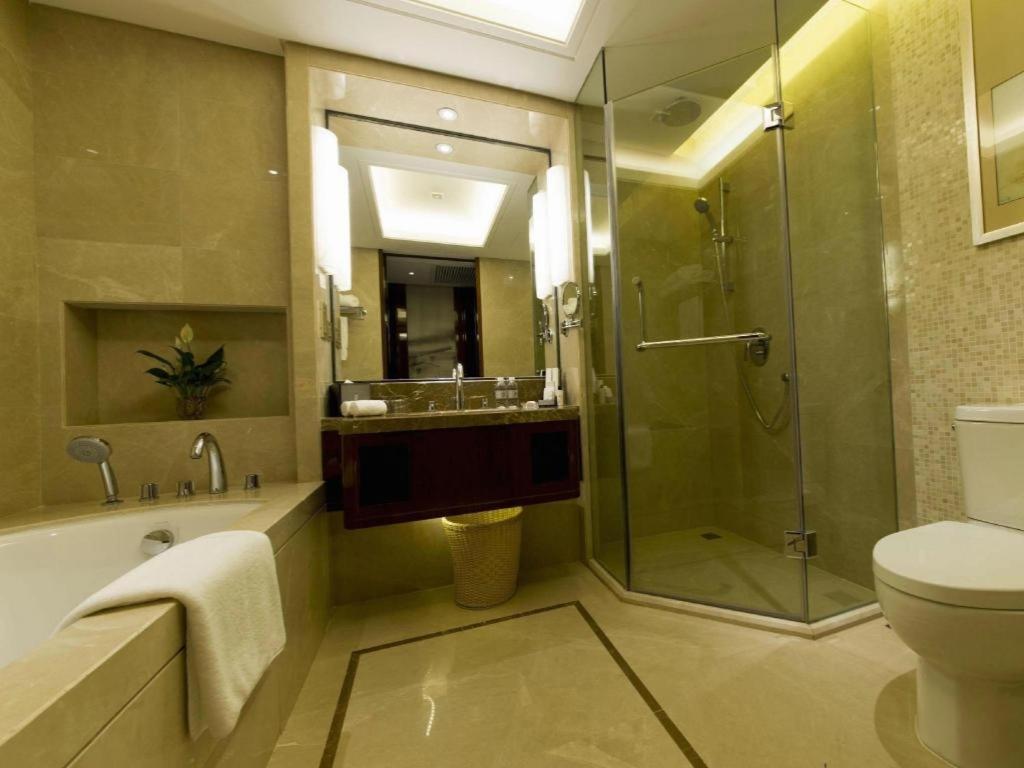 Yang Peng Jin Jiang Hotel Yangzhou Exterior photo