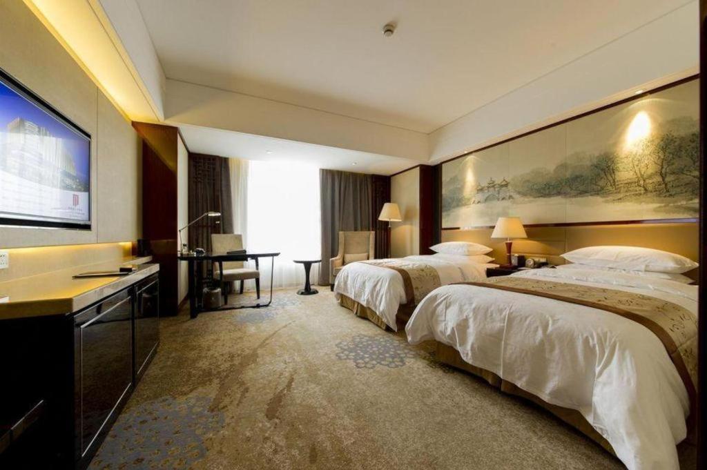 Yang Peng Jin Jiang Hotel Yangzhou Exterior photo